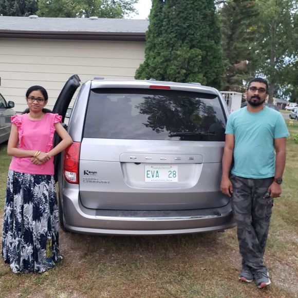 Meet your Posher, Lincy - Picture 1 of 1